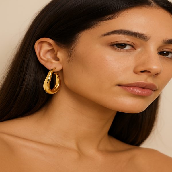 Sculptline Curve Earrings - Image 2