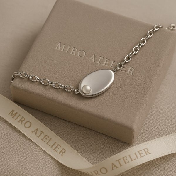 Luna Veil Bracelet - Image 3