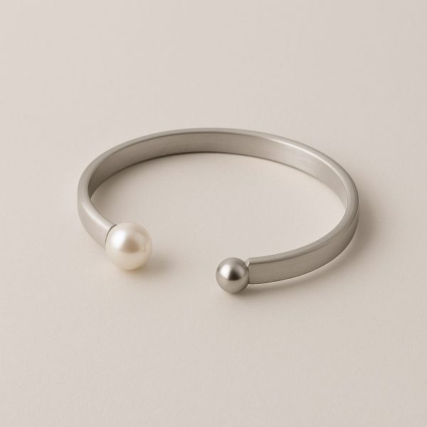 Selene Arc Bracelet