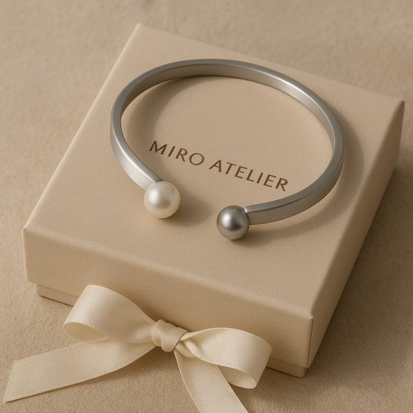 Selene Arc Bracelet - Image 3